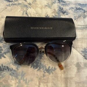 Burberry sunglasses